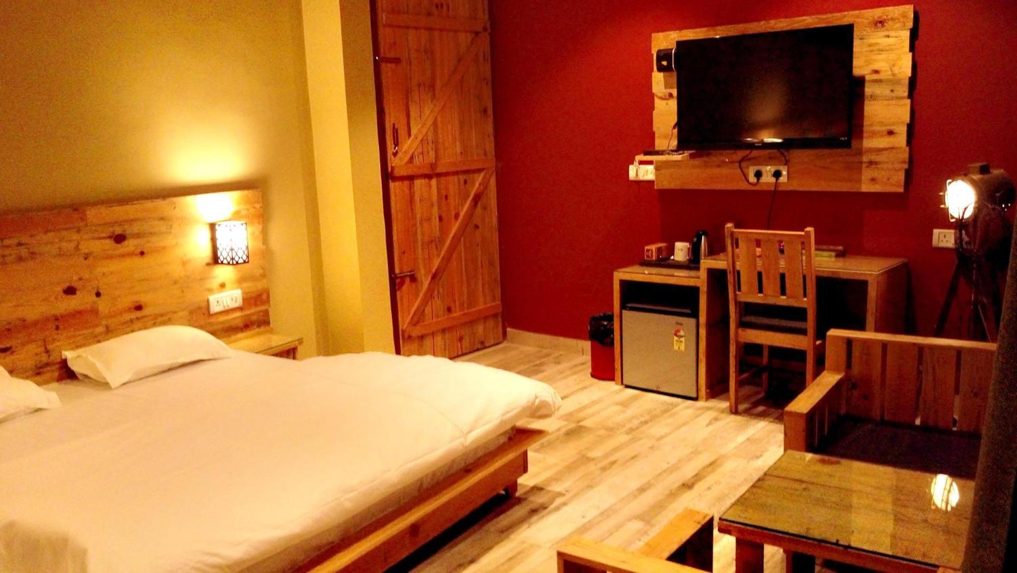 Hill Top Swiss Cottage Rishīkesh Εξωτερικό φωτογραφία